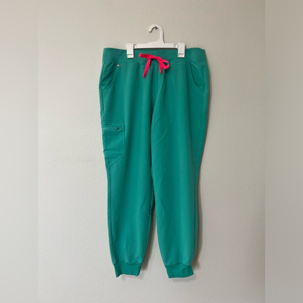Women's Figs Zamora Jogger Scrub Pants Surgical Green- Large
